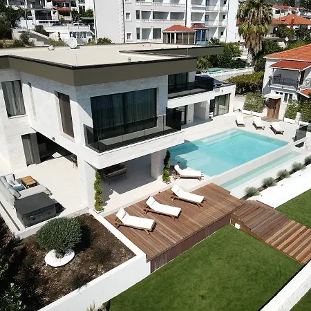 Villa Malia