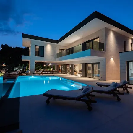 Malia Villa
