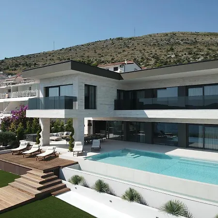 Malia Villa Traù